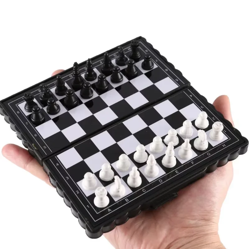 Mini Magnetic Chess Set – Fold - Magnetic Travel Chess のレビューと価格