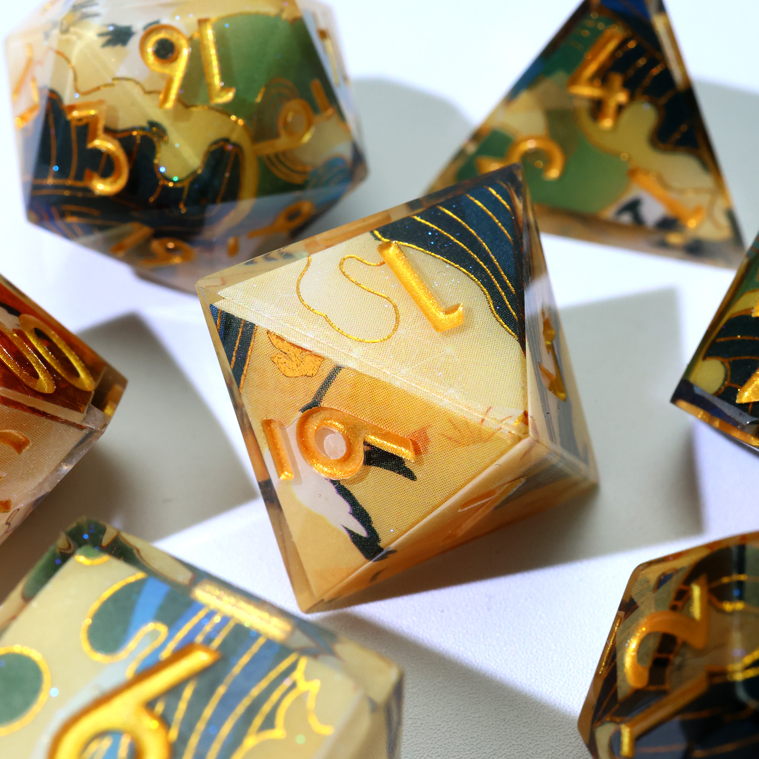 Handmade Enchanted Crane Polyh - Board Game Live のレビューと価格