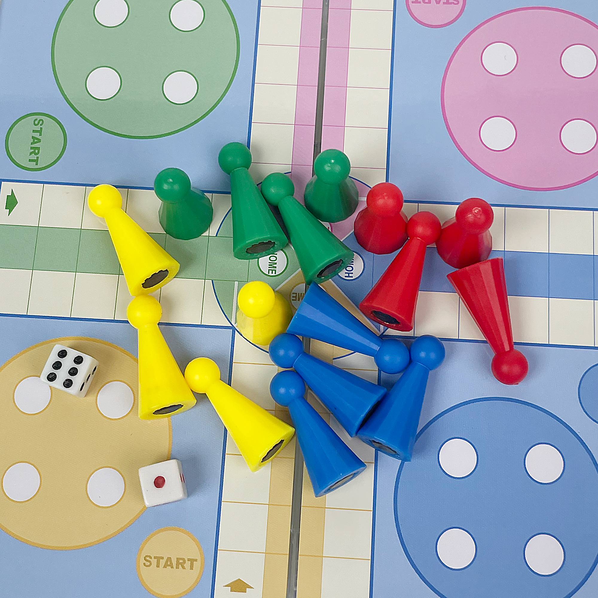 Foldable Magnetic Crystal Dice - Board Game Live のレビューと価格